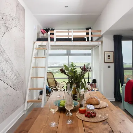 Penthouse 53 Zinc - Sleeps 8 Newquay (Cornwall)